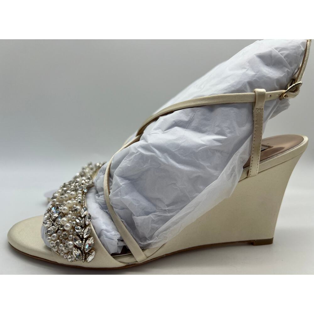 Badgley Mischka Women's Clarisa Embellished Wedge Sandal Ivory MP5243 Size 9 - Picture 2 of 12